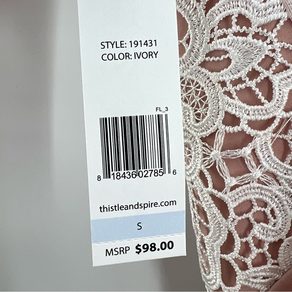 Thistle and Spire NWT Marion Crochet Lace Bodysuit in Ivory - Picture 5 of 9